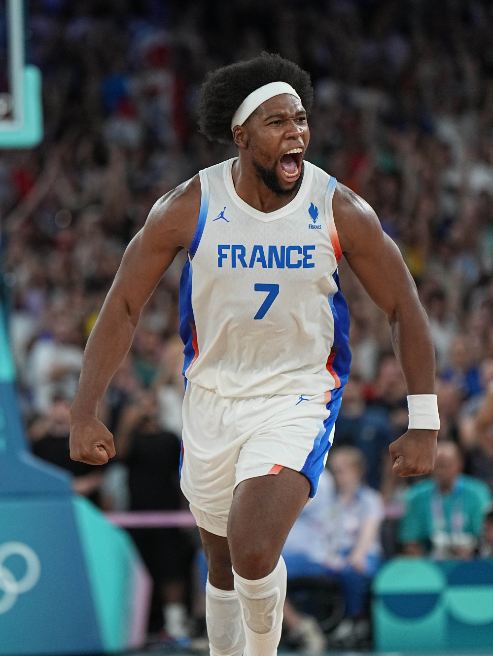 欧洲顶级篮球职业联赛展现球员技艺,赛场热度不减的简单介绍 欧洲顶级篮球职业联赛展现球员技艺,赛场热度不减的简单介绍