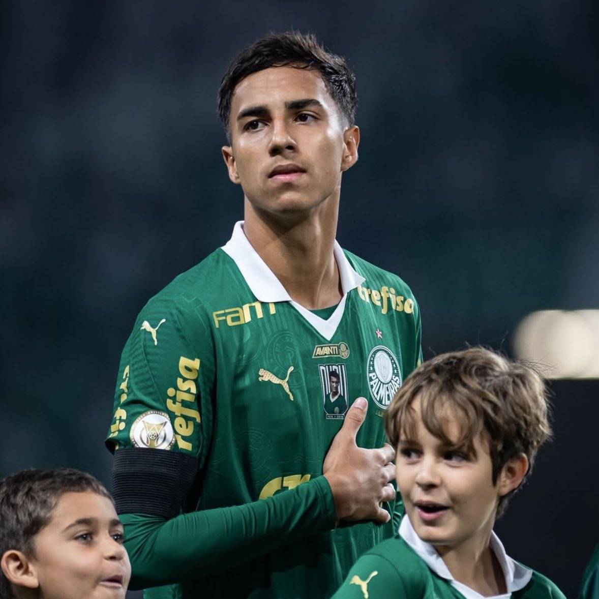 九游娱乐app下载-曼城后卫加盟英冠球队，以寻求更多出场机会