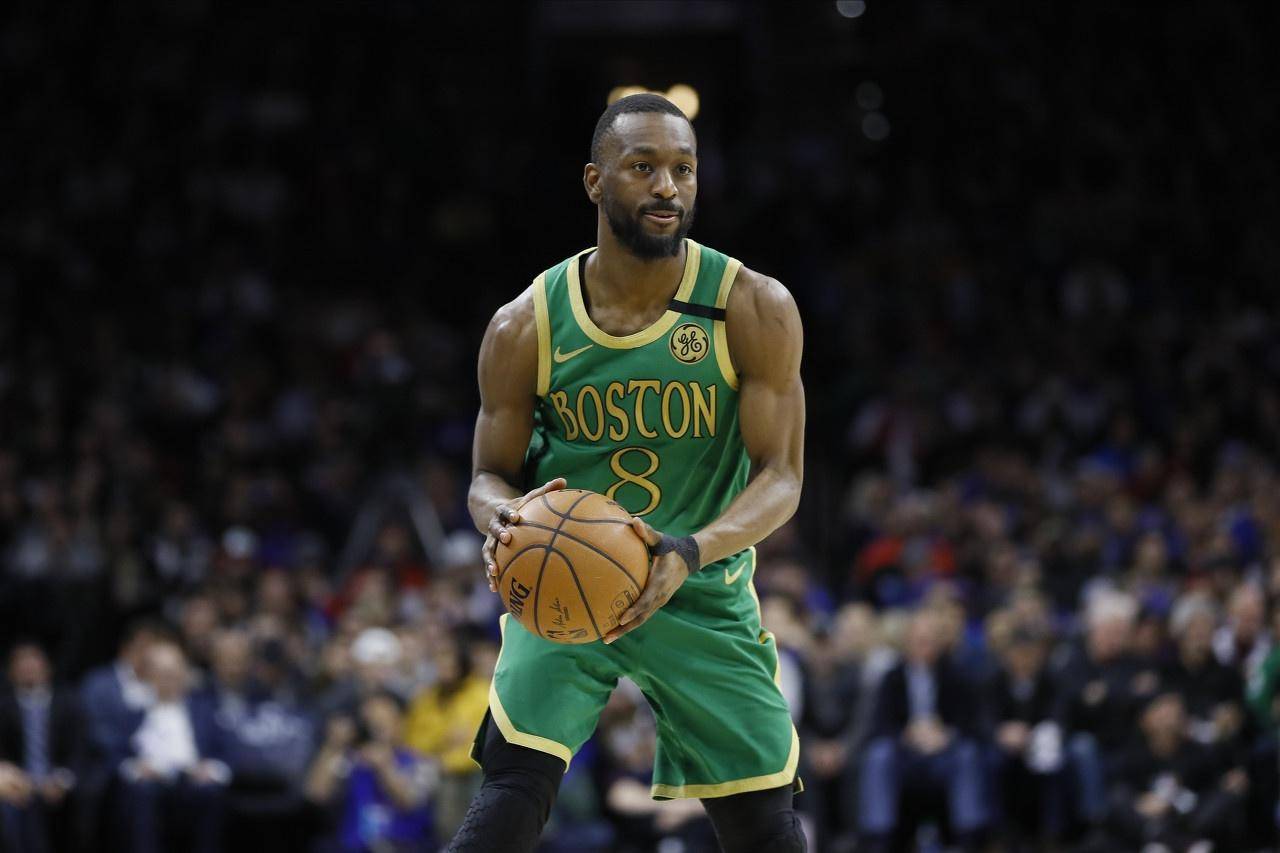 九游娱乐首页-猛龙禁区防守强硬，对手难以突破