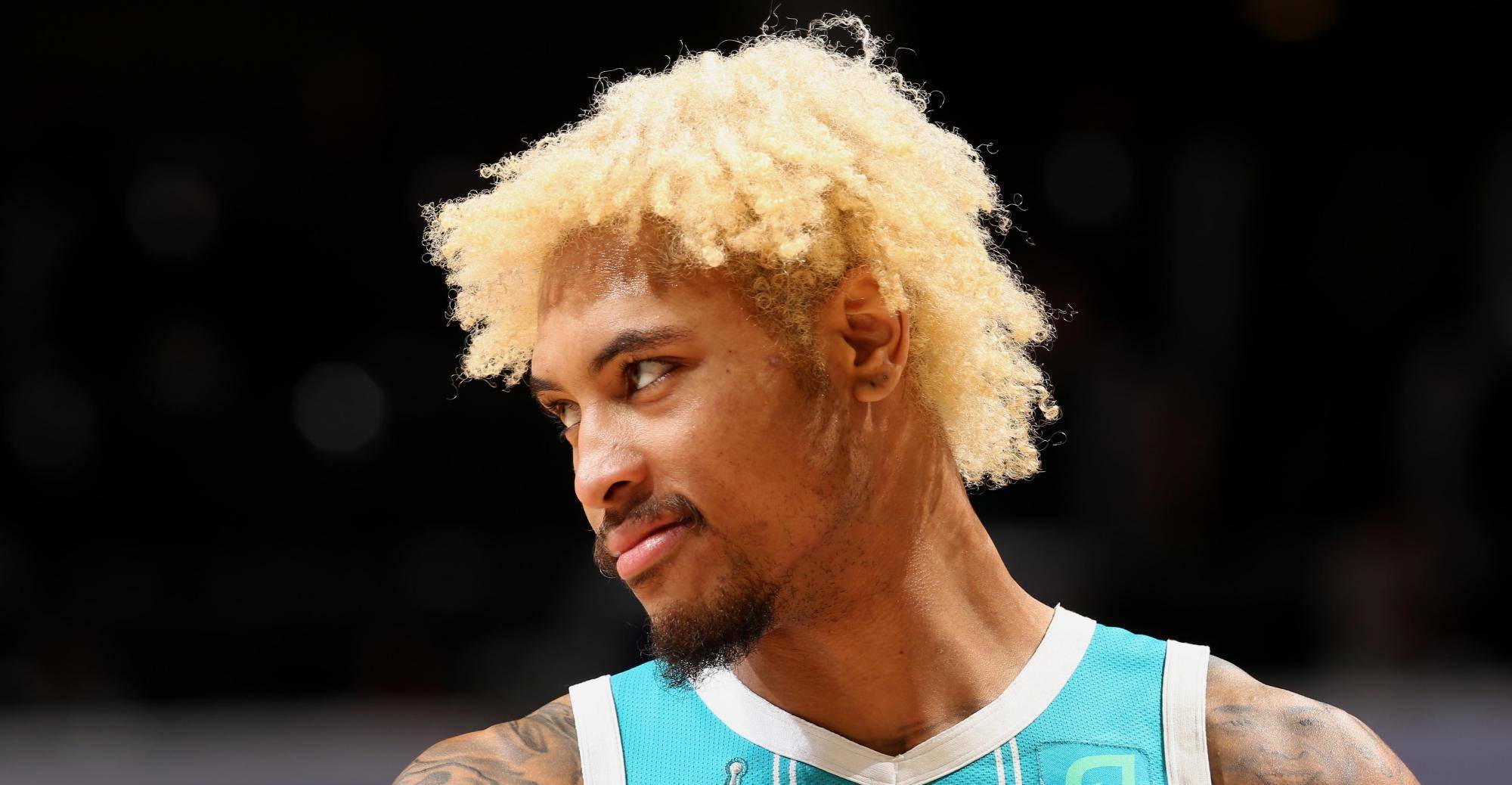 普雷斯顿-逆转狼队,取得关键胜利的简单介绍 普雷斯顿-逆转狼队,取得关键胜利的简单介绍