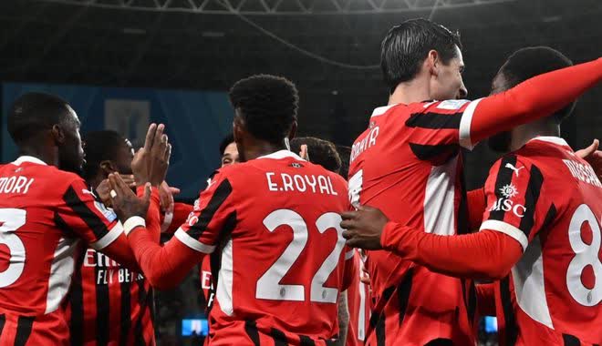 包含尤文图斯大胜AC米兰:豪取胜利的词条 包含尤文图斯大胜AC米兰:豪取胜利的词条