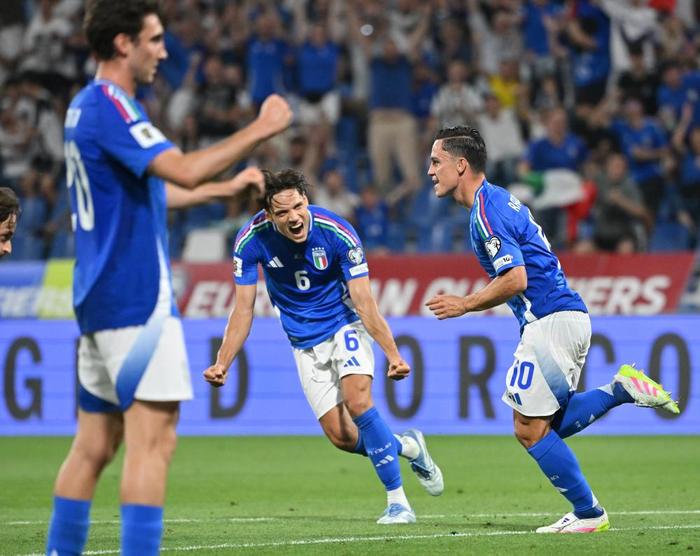 法国队迎战意大利,双方展开角逐争夺胜利的简单介绍 法国队迎战意大利,双方展开角逐争夺胜利的简单介绍