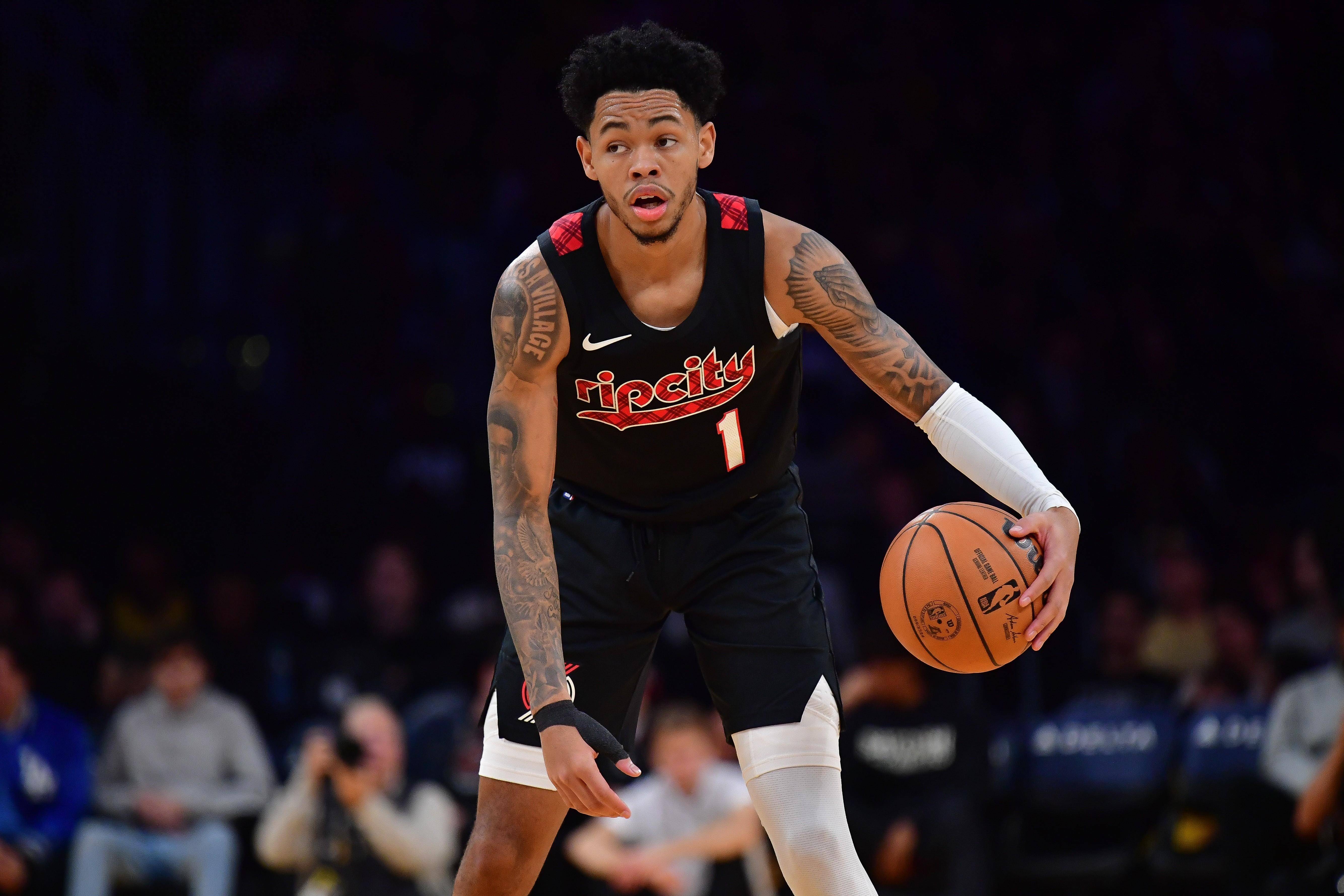 九游游戏-开拓者在主场取得反弹胜利！的简单介绍