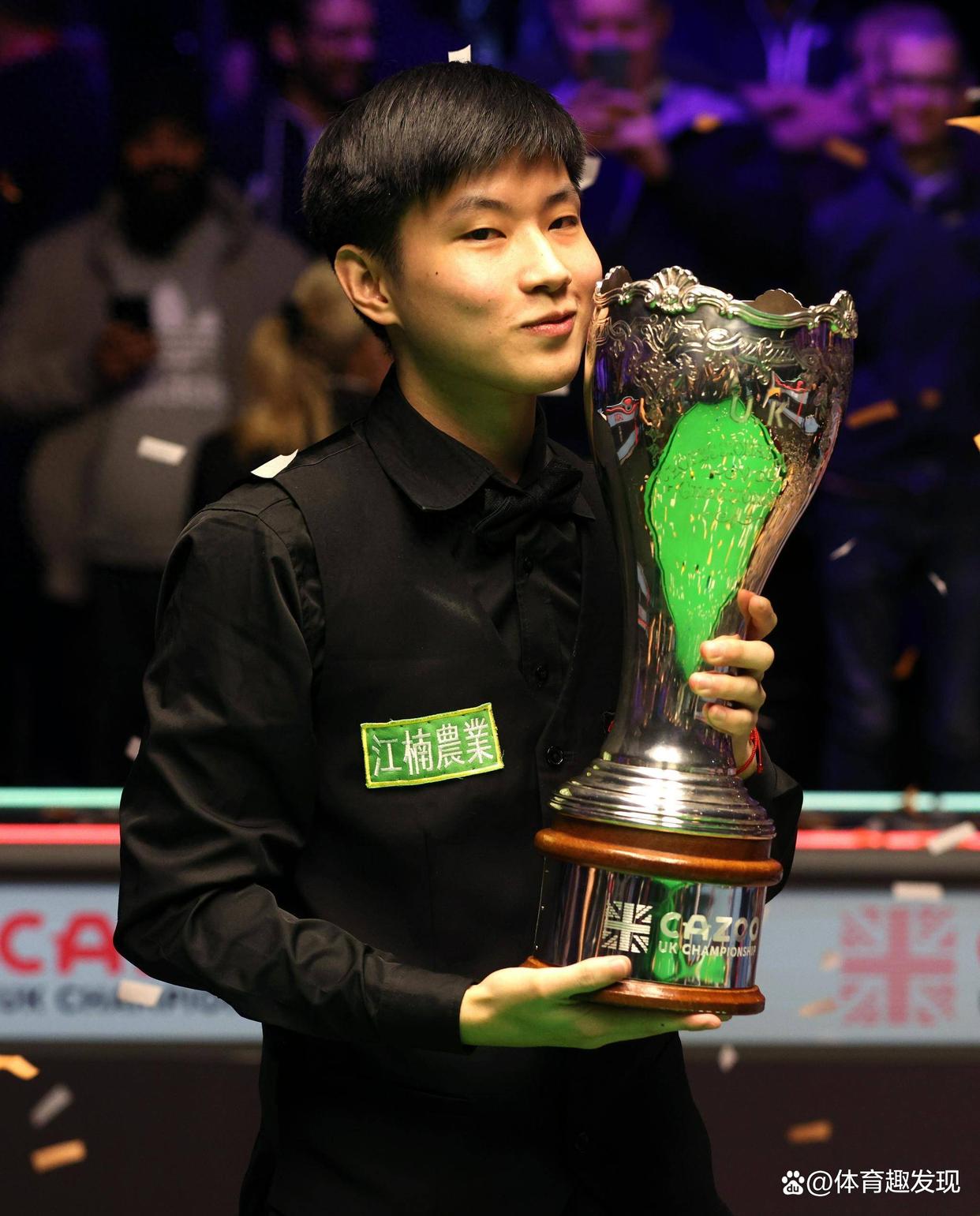 九游体育直播-出色表现赢得赞誉，球员个人价值凸显的简单介绍