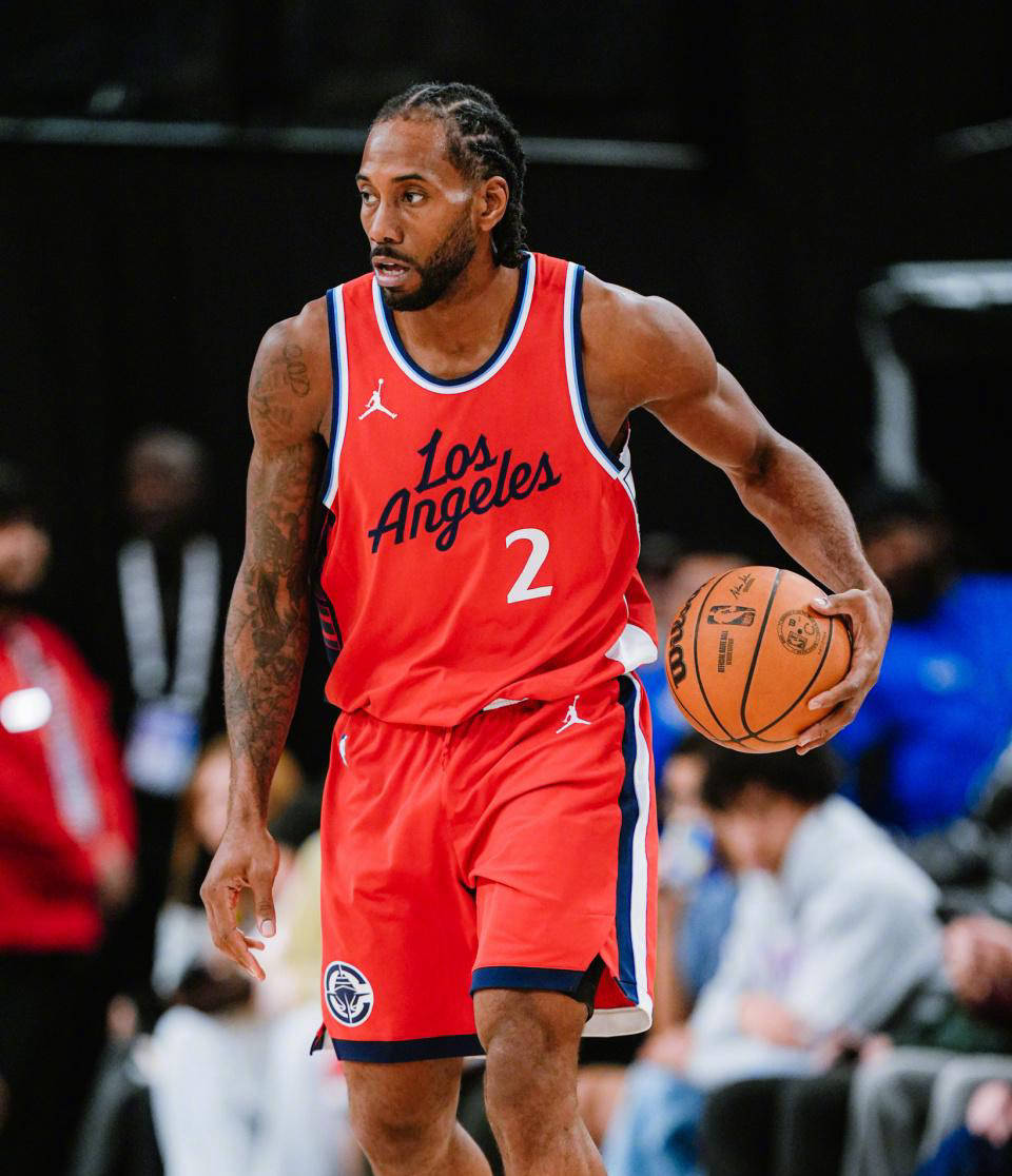 九游app下载-快船力克湖人，莱昂纳德28+8