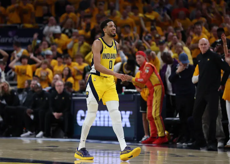 步行者遭到小牛逆转，遭遇三连败的简单介绍