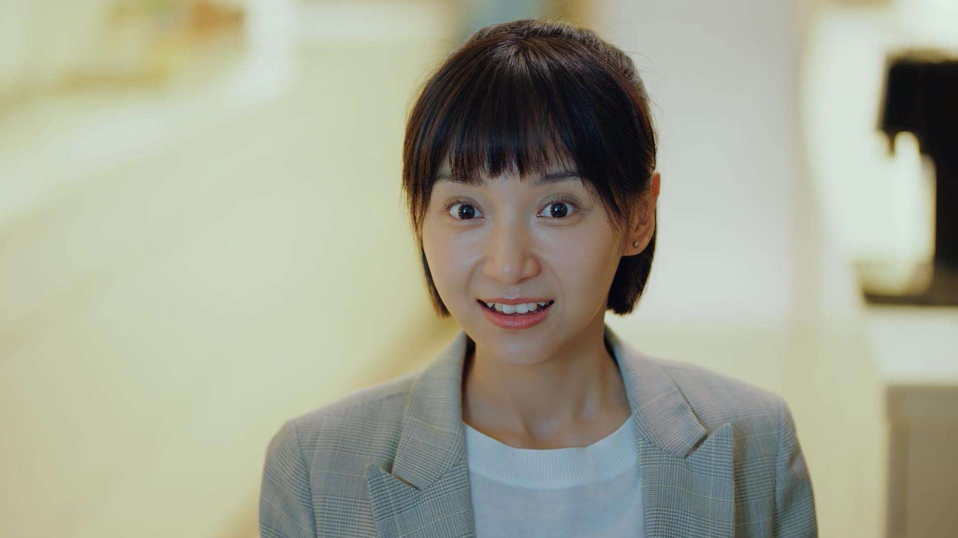 足球暴力美学，当尼日利亚的艺术足球撞上哈兰德的攻城锤