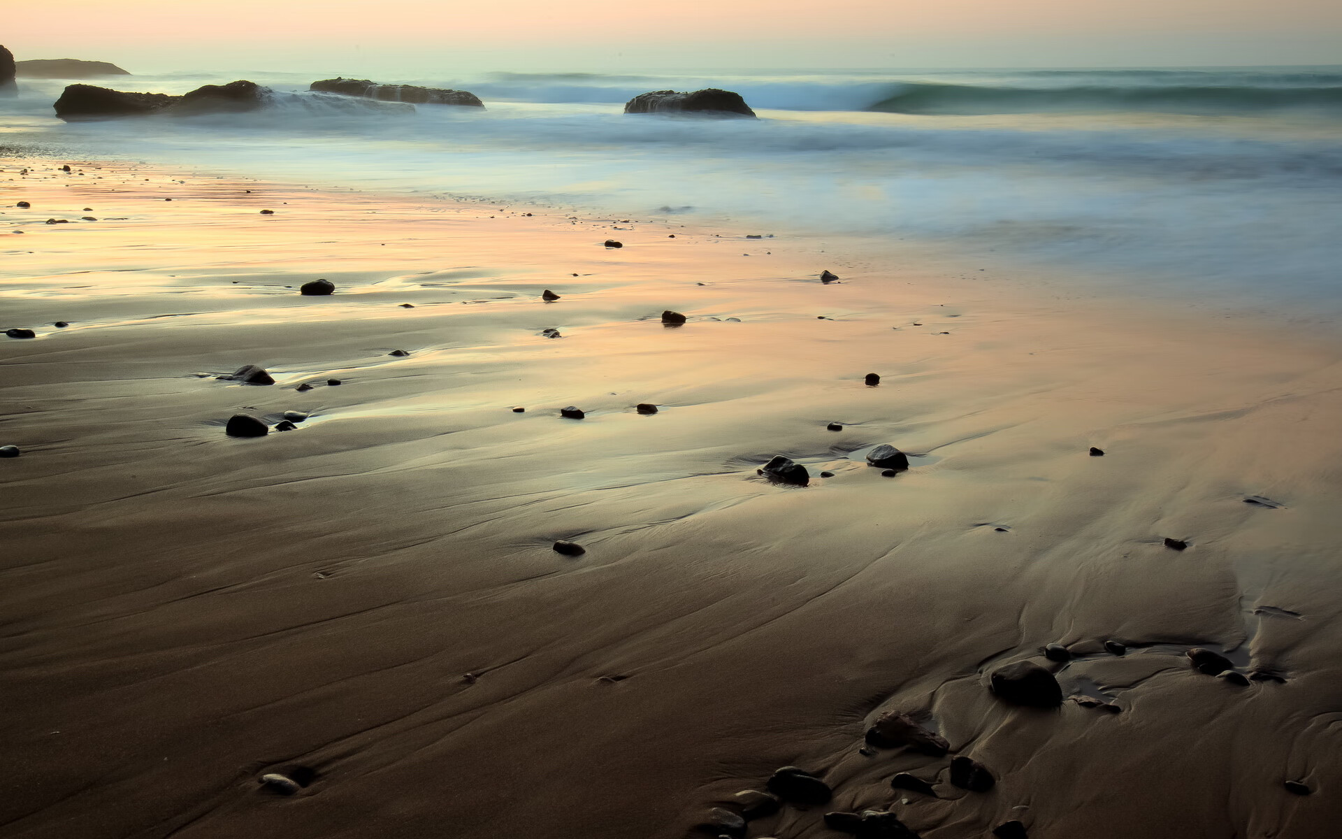 夜翼降临,锡安在F1街道赛的完美征服