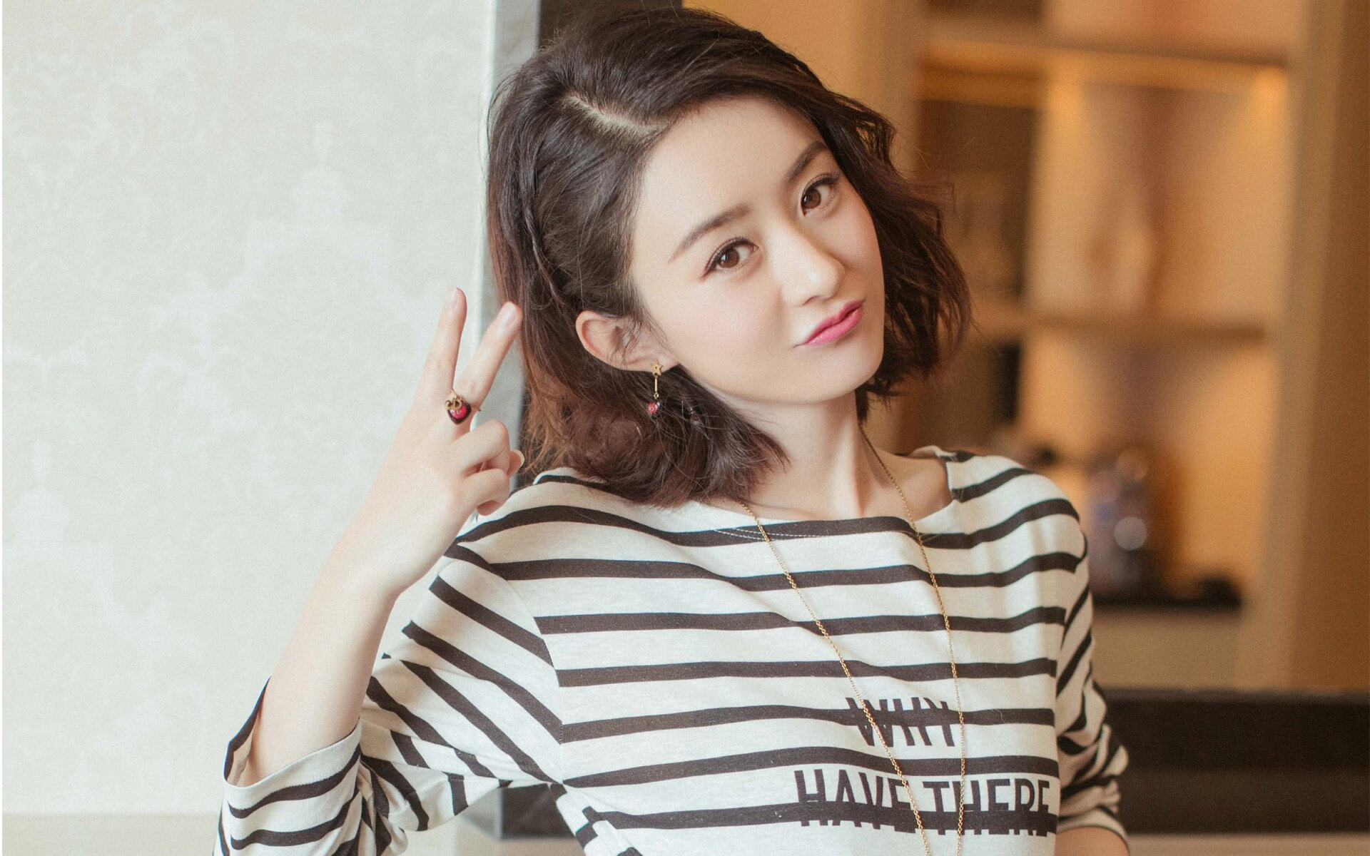 库尔图瓦一夫当关，北非之鹰啄伤秘鲁利爪